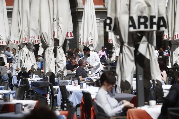 Bar, bars, gent, persones, persona, hostaleria, turisme a Madrid