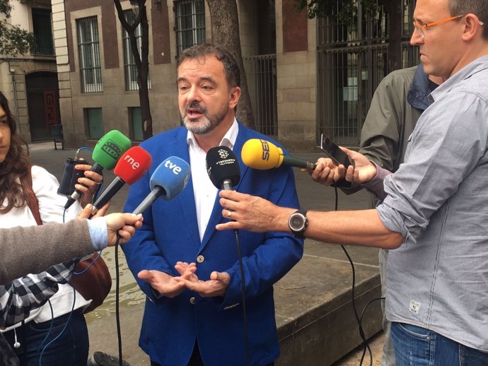 Alfred Bosch (ERC) atiende a los medios