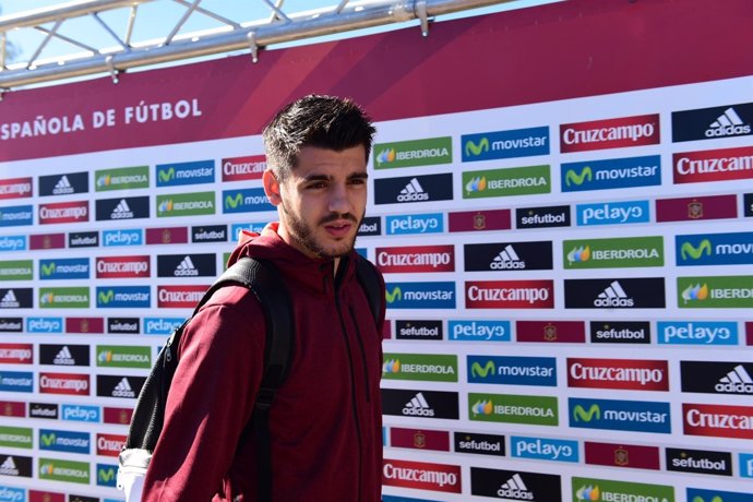  Morata  A Su Llegada A La Concentracion Con La Seleccion 