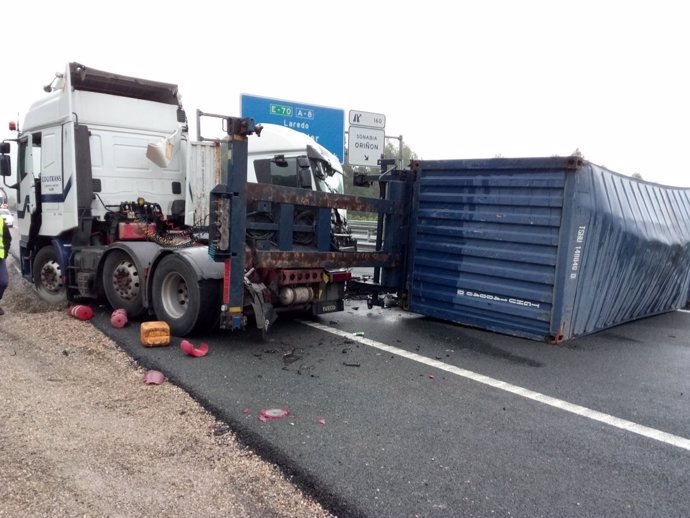 Accidente de los dos camiones