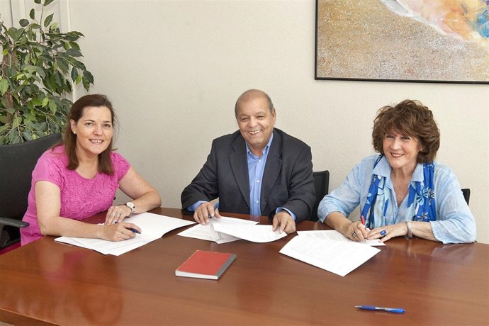 Gema Mañú, Badadi Mohamed-Moulud y María Rosario Pardo