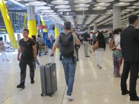 Aena pone en marcha un plan especial de refuerzo en aeropuertos para este verano