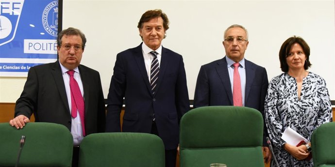 José Ramón Lete (CSD), Alejandro Blanco (COE) y Alberto Palomar