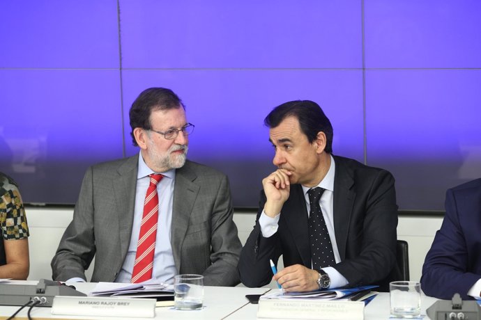 Rajoy y Fernando Martínez Maíllo en la reunión del Comité Ejecutivo del PP