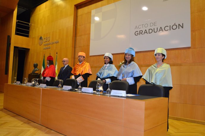 Acto de graduación de una nueva promoción de Educación Infantil en CEU Andalucía