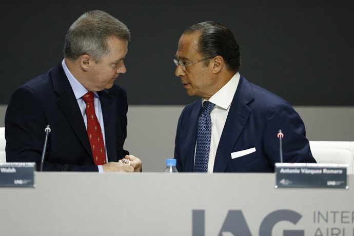 Willie Walsh y Antonio Vázquez, CEO y presidente de IAG, respctivamente