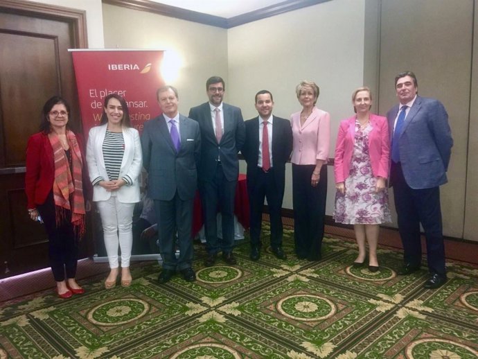 Turespaña junto a Iberia y la red de Ciudades AVE