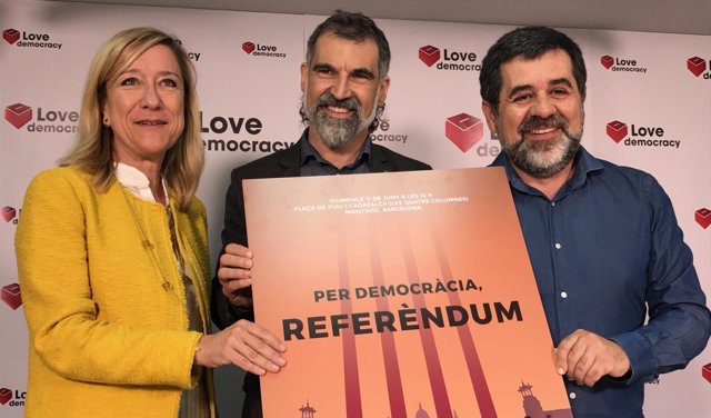 Neus Lloveras, Jordi Cuixart y Jordi Sànchez