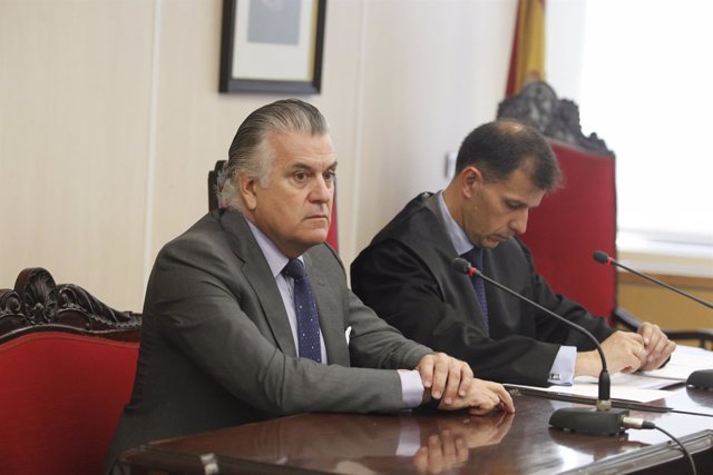 Luis Bárcenas en el juicio para su posible reingreso en el PP