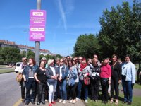 El Ayuntamiento instala señales contra las agresiones sexistas a las entradas de la ciudad