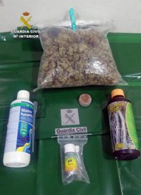 Guardia Civil detiene en Ceutí a un conductor con 173 gramos de marihuana ocultos en el maletero de su coche
