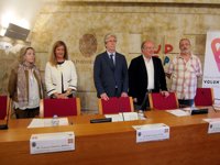 Cáritas anima a promover un voluntariado que "no naturalice la pobreza y la exclusión sino que luche contra ellas"