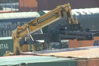 Tres de los buques atracados en Bilbao operan "con normalidad" y otros 14 al 50%, cumpliendo los servicios mínimos