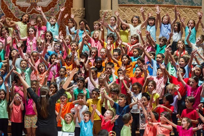 1.400 Cantores Actuaran En El Palau de la Música L'11 De Juny