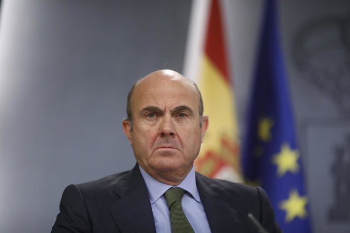 Luis de Guindos tras el Consejo de Ministros