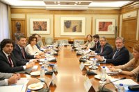 El Gobierno inicia los trabajos para "hilvanar" el Pacto contra la violencia de género, que espera alcanzar "este año"