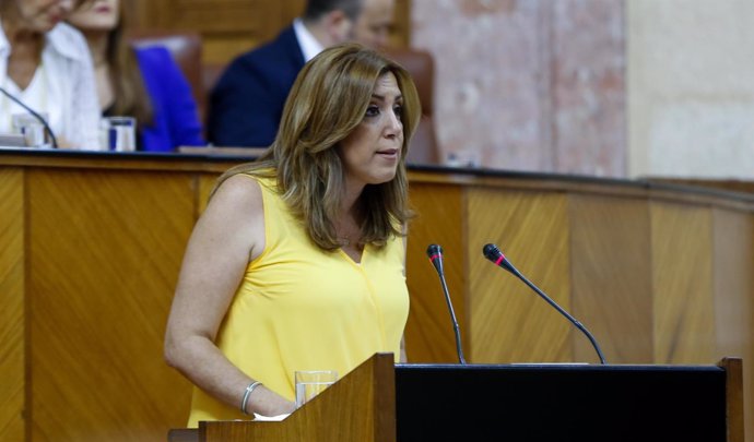 La presidenta de la Junta, Susana Díaz, este miércoles en el Parlamento
