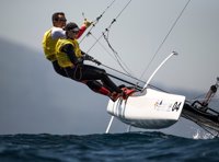 Echávarri y Pacheco lideran en Nacra 17 tras la segunda jornada de la Copa del Mundo