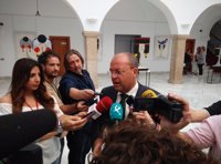 Monago dice que Vara "sabrá lo que tiene que hacer" sobre su "responsabilidad in vigilando" tras la sentencia de Feval