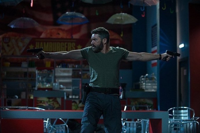 Antonio Banderas en Security