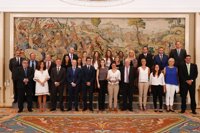 Doña Letizia recibe en La Zarzuela a una representación del CB Rocasa Gran Canaria