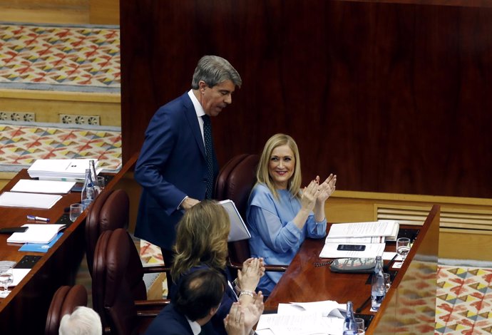 Ángel Garrido durante la moción de censura a Cifuentes