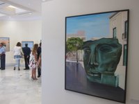 Una exposición en el Parlamento realiza un "paseo sensorial" por Santa Cruz de Tenerife