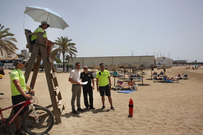 Díaz eguía protección civil socorrismo salvamento playas marbella torre verano