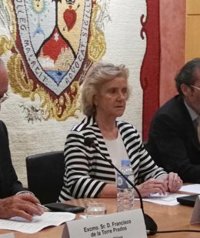 Becerril destaca haber aumentado del 70 al 82% la aceptación de las recomendaciones del Defensor a administraciones