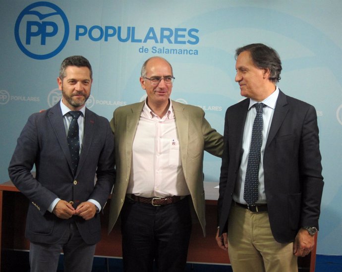 Los dirigentes del nuevo Comité Ejecutivo del PP de Salamanca