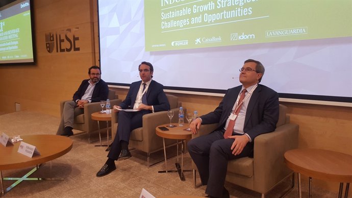 Ignacio Gzlez (Nueva Pescanova) Fernando Pasamón (Deloitte) Ricardo Currás (DIA)