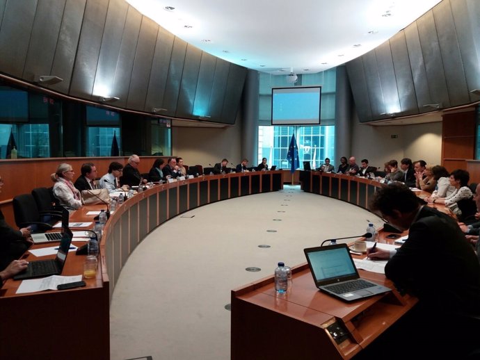 El World Chemical Summit de Fira de Barcelona s'en el Parlamento Europeu