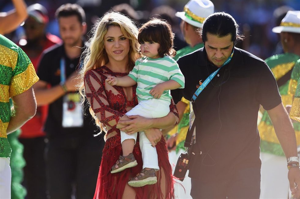 SHAKIRA CON MILAN