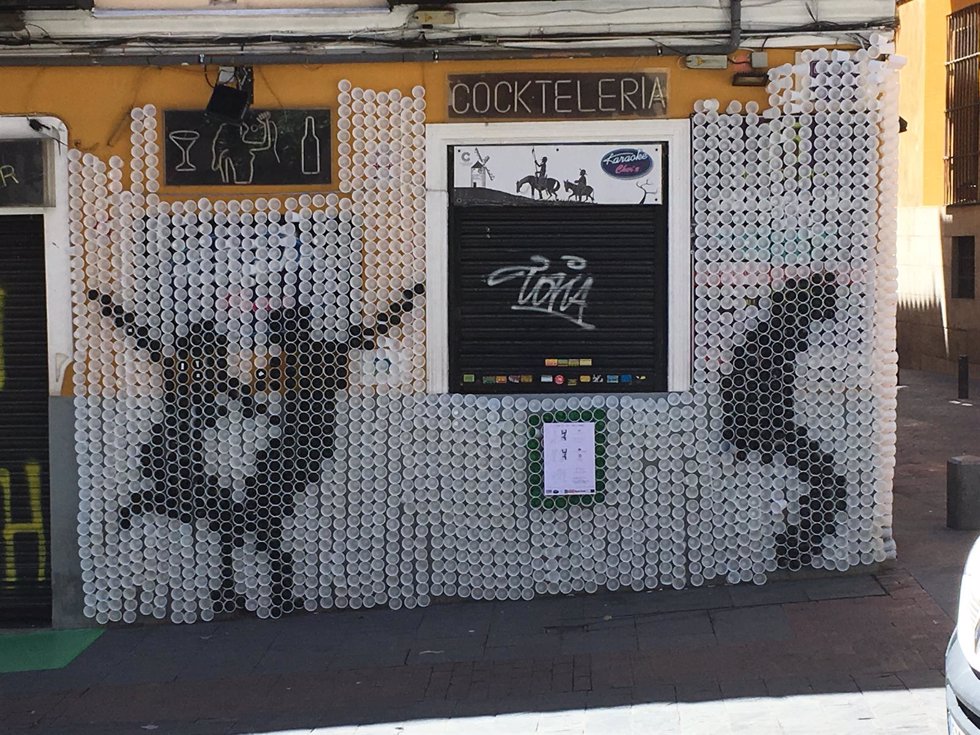 El Barrio de las Letras mejora su apariencia gracias a DecorAcción