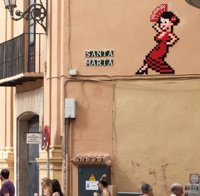 La Junta pide al Ayuntamiento que retire 15 mosaicos de Invader en el centro histórico de Málaga, catalogado BIC