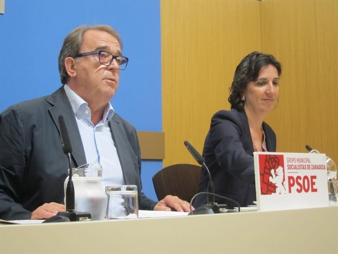 El portavoz del grupo municipal del PSOE en el Ayuntamiento, Carlos Pérez Andón.