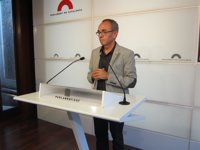 Coscubiela (SíQueEsPot) exige no "marear la perdiz" y presentar la ley que ampara el referéndum