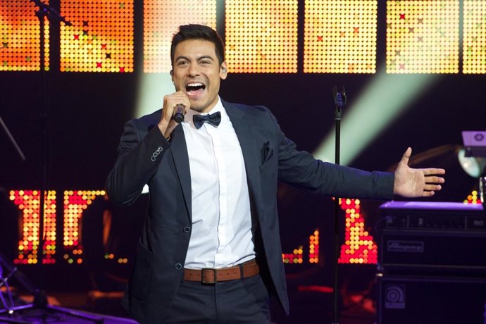 CARLOS RIVERA