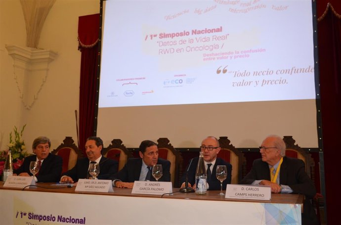 Sáez Aguado Apuesta En León Por Una Medicina Participativa, Personalizada, Predi