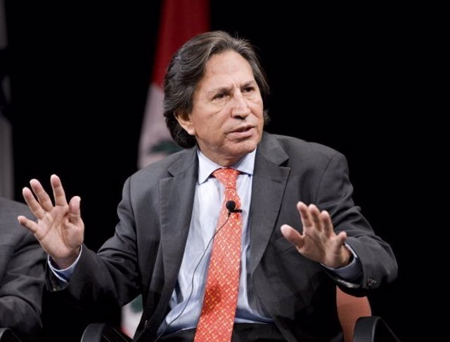 Alejandro Toledo, former president of Peru, speaks at the 2010 Biennial of the A