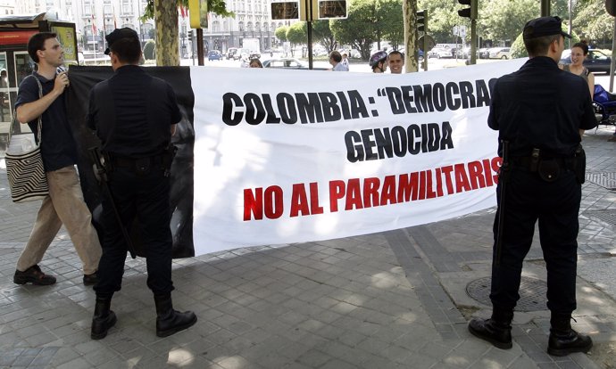 Paramilitarismo en colombia