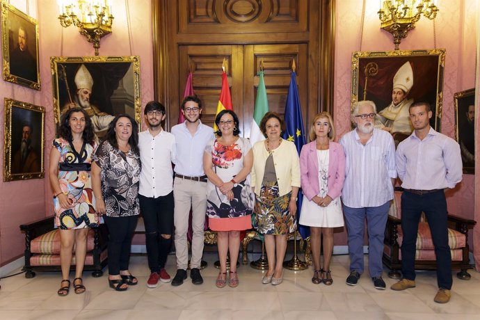 Firma Convenio Upta. Nota De Prensa Y Fotografía.