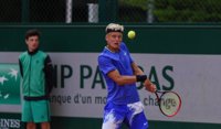 El español Nicola Kuhn cae en la final de Roland Garros junior ante el australiano Alexei Popyrin