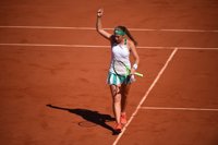 Ostapenko sorprende a Halep y estrena palmarés en Roland Garros
