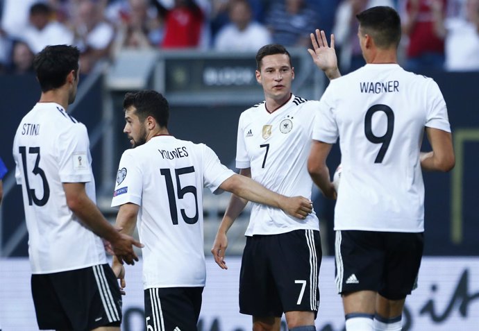 Alemania golea a San Marino y cuenta sus partidos por victorias