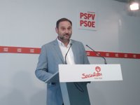 El PSOE se inclina por la abstención en la moción de censura porque censura al PP pero no apoya a Iglesias