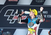 Àlex Márquez gana en casa su segunda carrera en Moto2 y acecha el liderato
