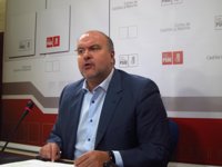 PSOE asegura que el colegio de Villanueva de los Infantes "no cierra"