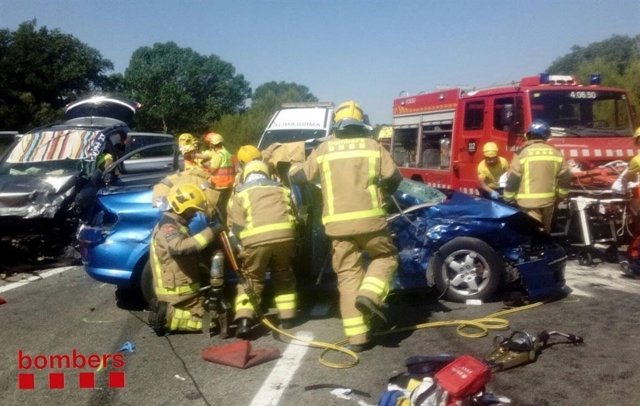 Accidente de tráfico en la C-35 en Llinars del Vallès (Barcelona)