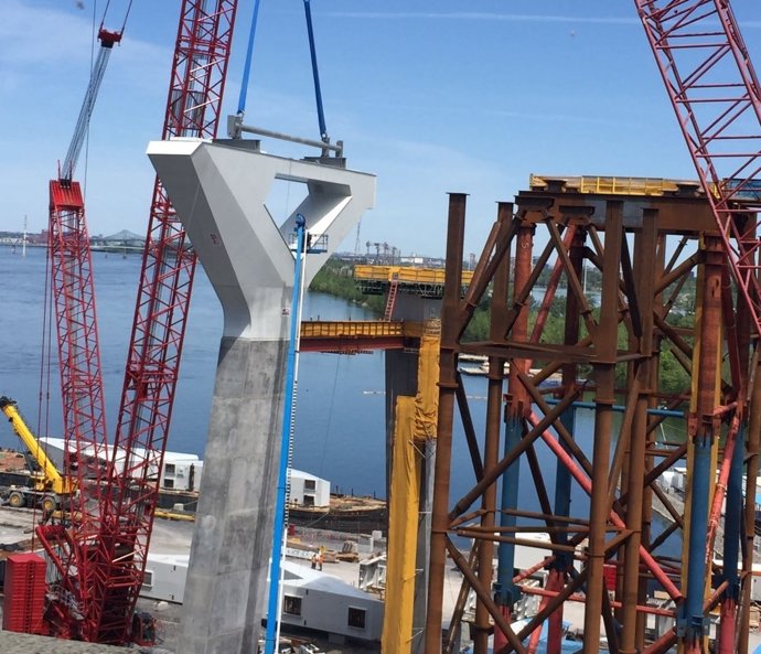 Cabecero del puente de Montreal